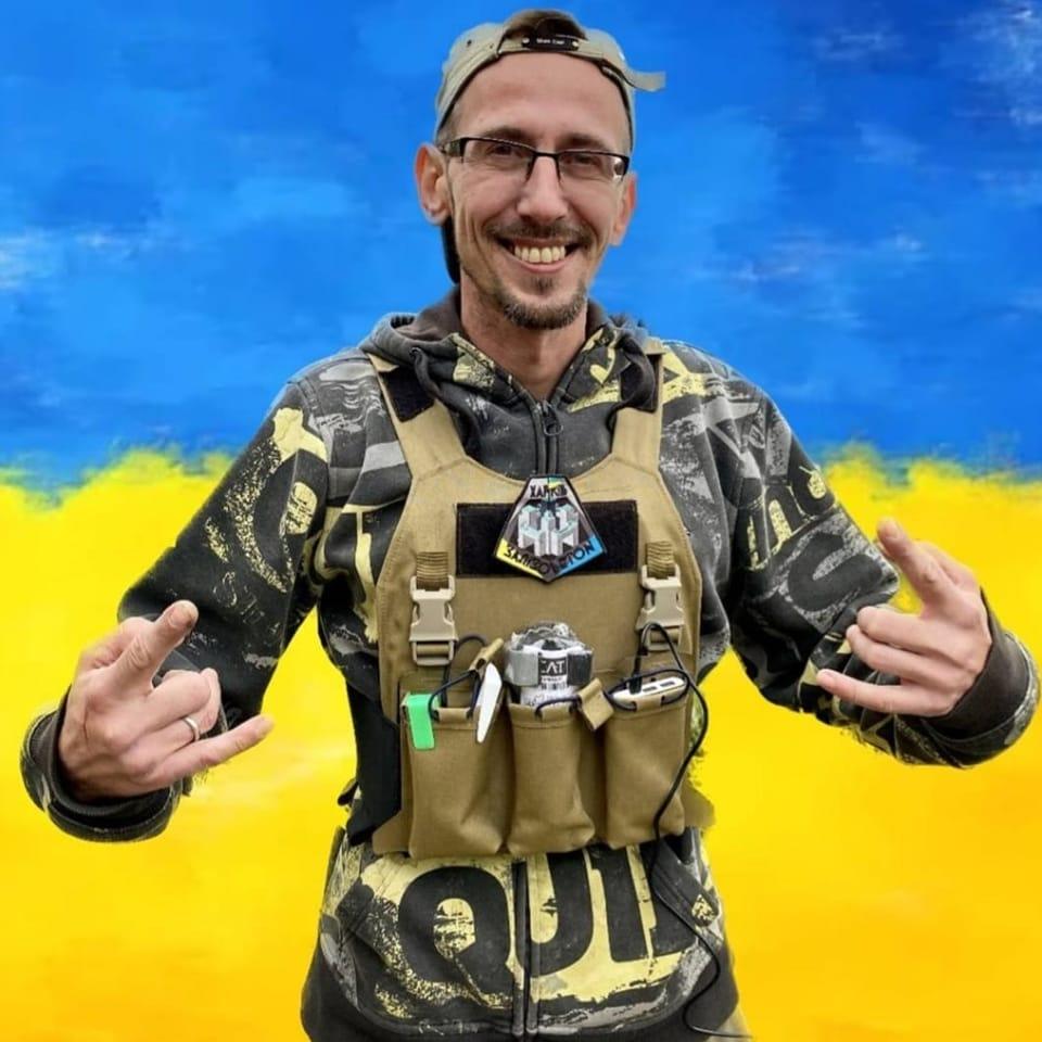 https://bau-media.s3.us-east-1.amazonaws.com/media_library/Pavlo_Kushtym/pavlo-k-in-army-uniform-1684563312avTYt.jpeg?id=3694